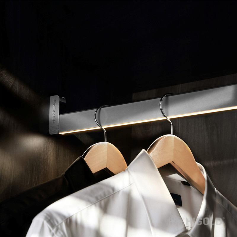 Hanging Rod And Holder